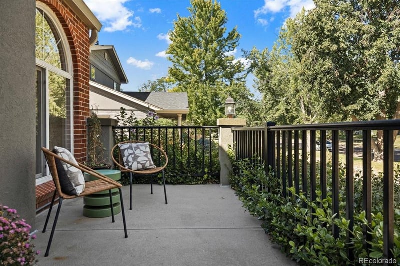 627 Oneida St, Denver, CO 80220