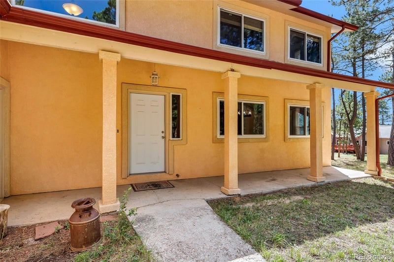 19295 Rim Of World Dr, Monument, CO 80132