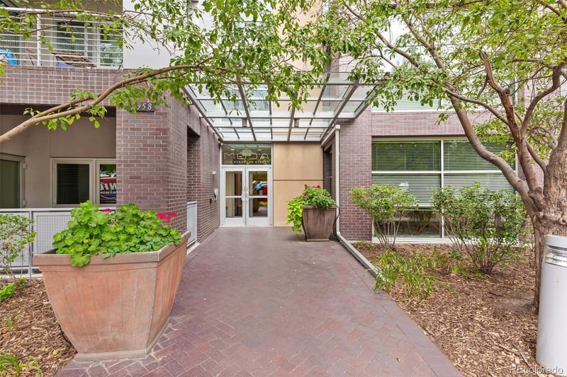 2958 Syracuse St #416, Denver, CO 80238