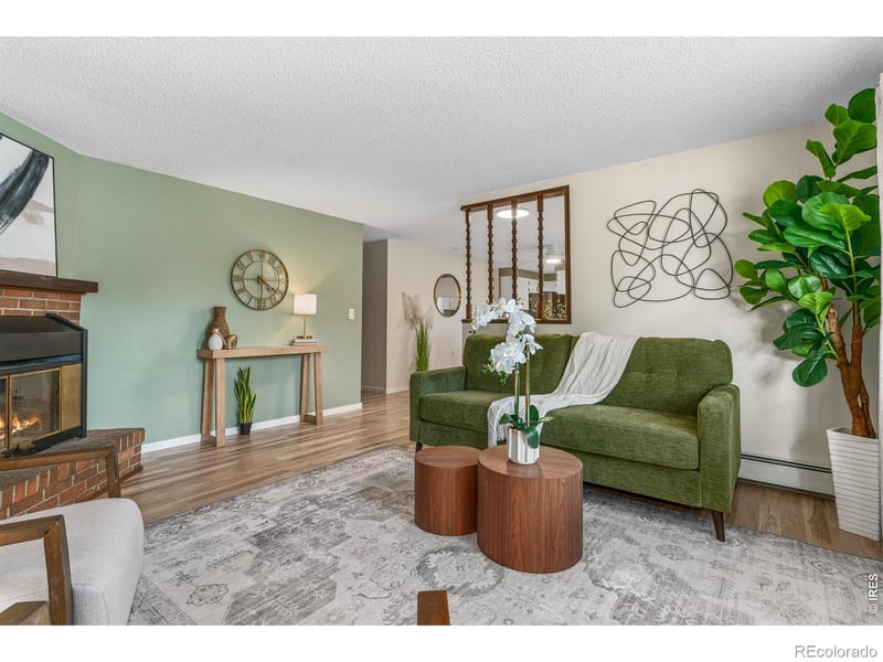 832 18th St SW, Loveland, CO 80537