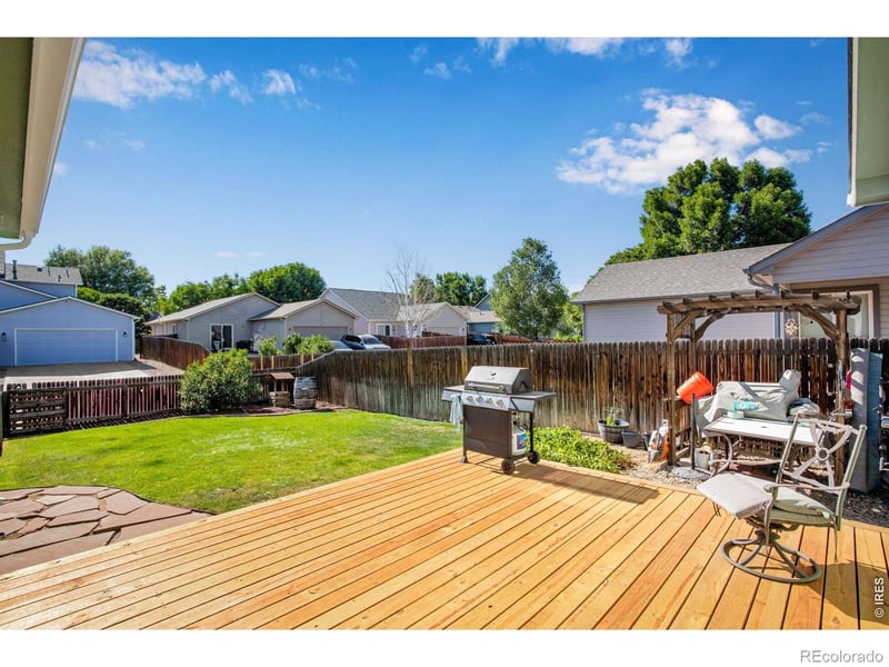 399 Lark Bunting Ave, Loveland, CO 80537