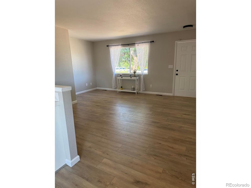 4221 Lake Mead Dr, Greeley, CO 80634