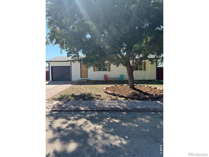 4221 Lake Mead Dr, Greeley, CO 80634