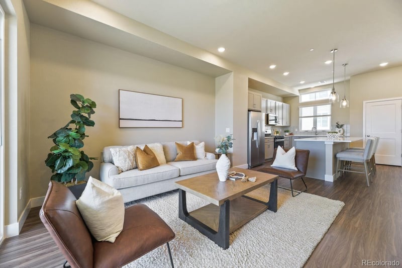 15577 W Washburn Dr, Lakewood, CO 80228