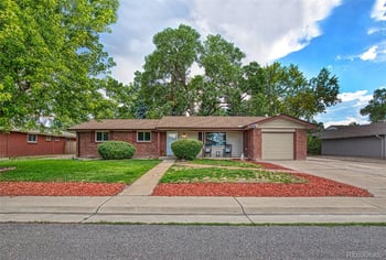 6087 Lewis St, Arvada, CO 80004