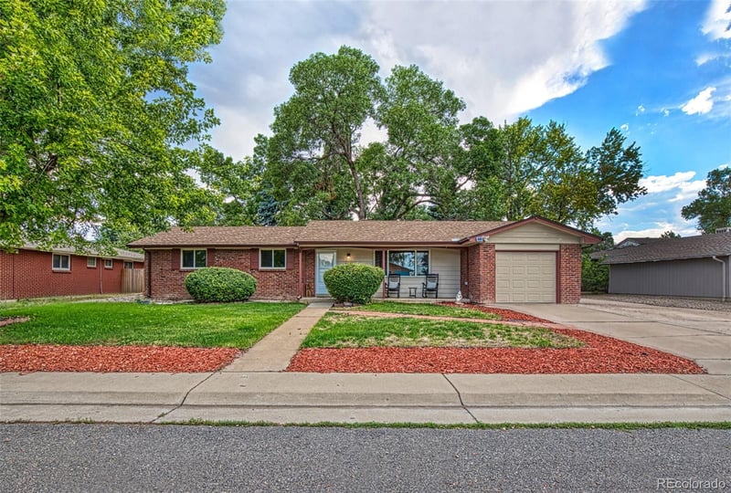 6087 Lewis St, Arvada, CO 80004