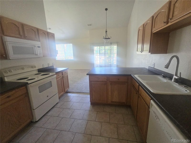22675 E Ontario Dr #204, Aurora, CO 80016
