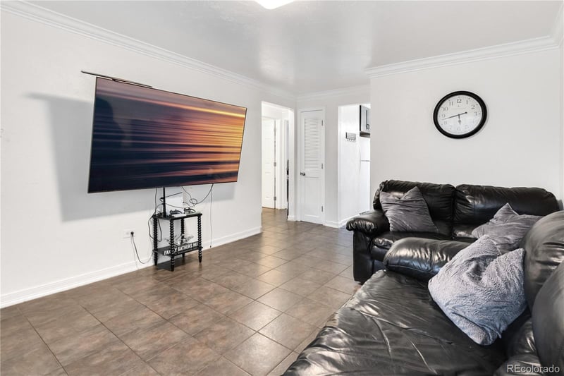 6427 W 11th Ave #5, Denver, CO 80214