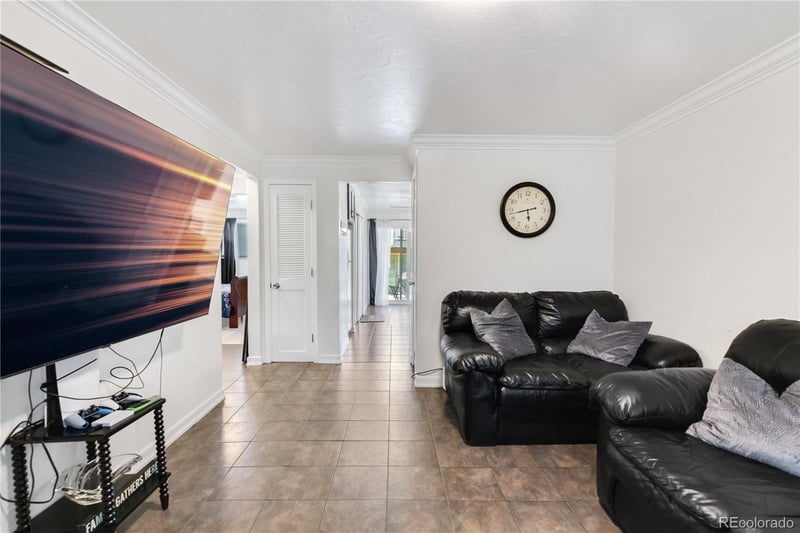 6427 W 11th Ave #5, Denver, CO 80214