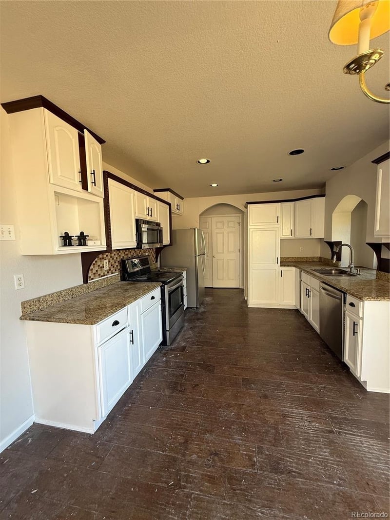 4693 Durham Ct, Denver, CO 80239