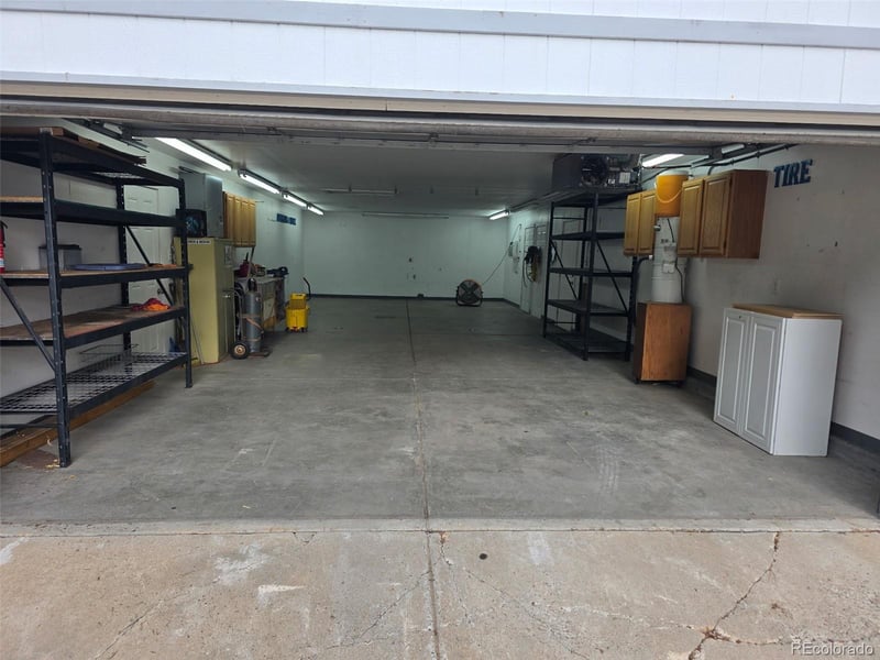 8130 S Estes St, Littleton, CO 80128