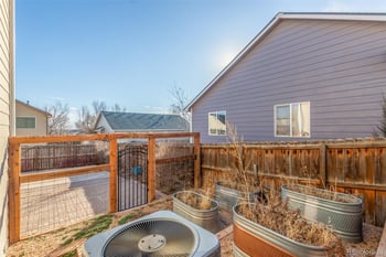3722 Ironhorse Dr, Evans, CO 80620