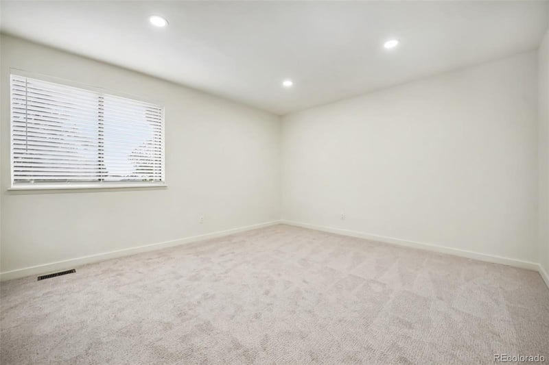 8711 Carr Loop, Arvada, CO 80005