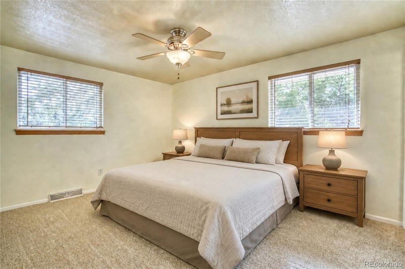 2348 Fountain Dr, Loveland, CO 80538