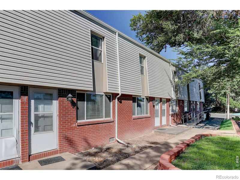 219 Chestnut St, Windsor, CO 80550