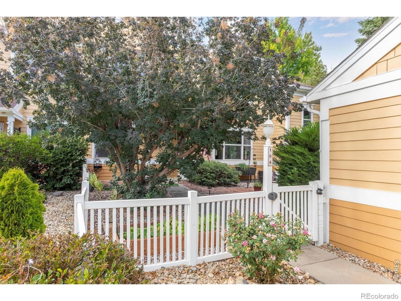1907 Grays Peak Dr, Loveland, CO 80538