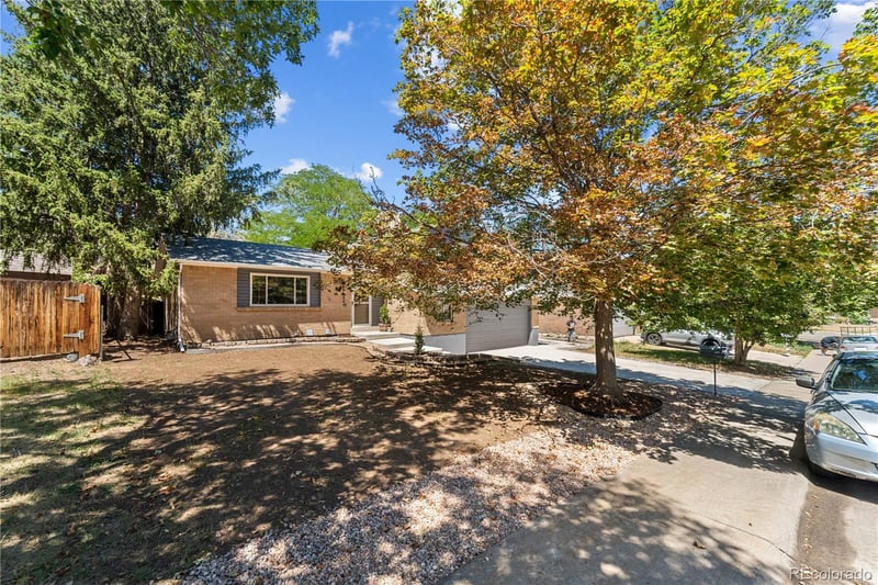 18844 E Cornell Ave, Aurora, CO 80013