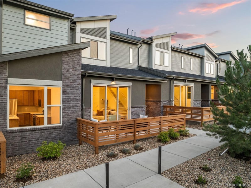 12334 W 58th Ct, Arvada, CO 80004