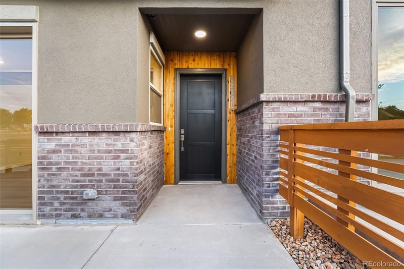 12334 W 58th Ct, Arvada, CO 80004