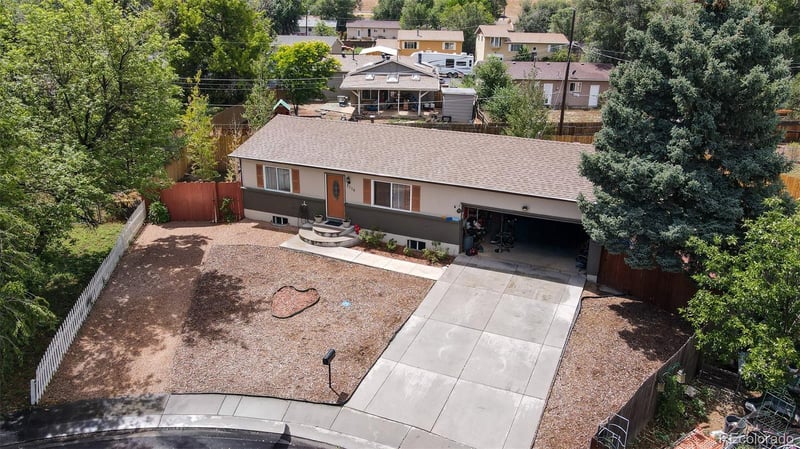 1118 Maxwell St, Colorado Springs, CO 80906