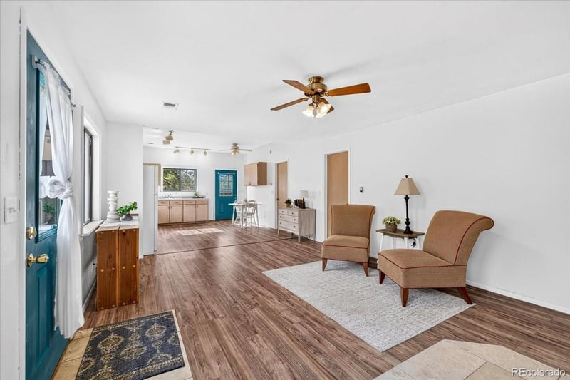 24389 Emerald Trl, Deer Trail, CO 80105