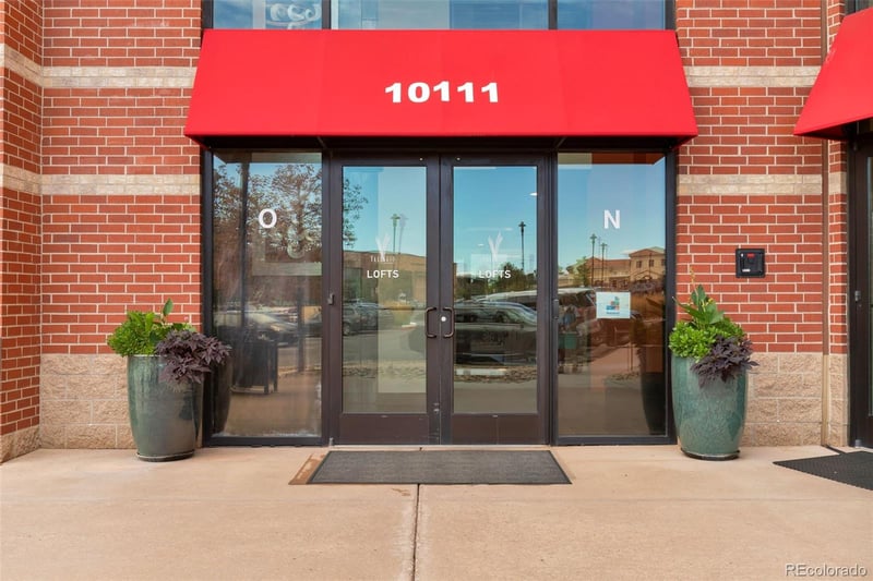 10111 Inverness Main St #208, Englewood, CO 80112