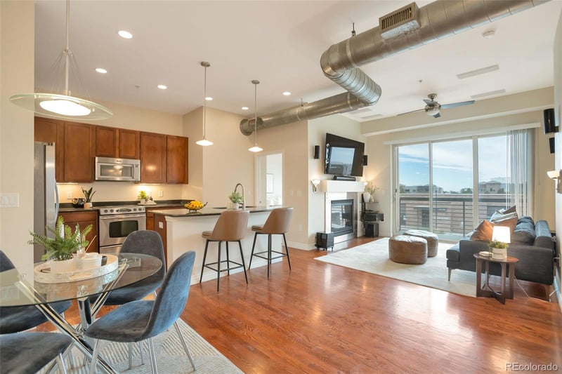 10111 Inverness Main St #208, Englewood, CO 80112