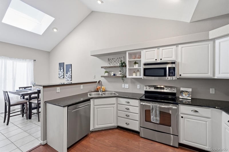 8469 S Upham Way, Littleton, CO 80128