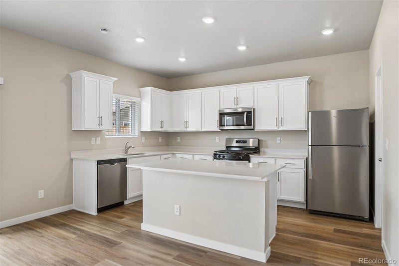 851 Emerald Lakes St, Windsor, CO 80550