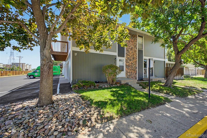 9901 E Evans Ave #17D, Denver, CO 80247