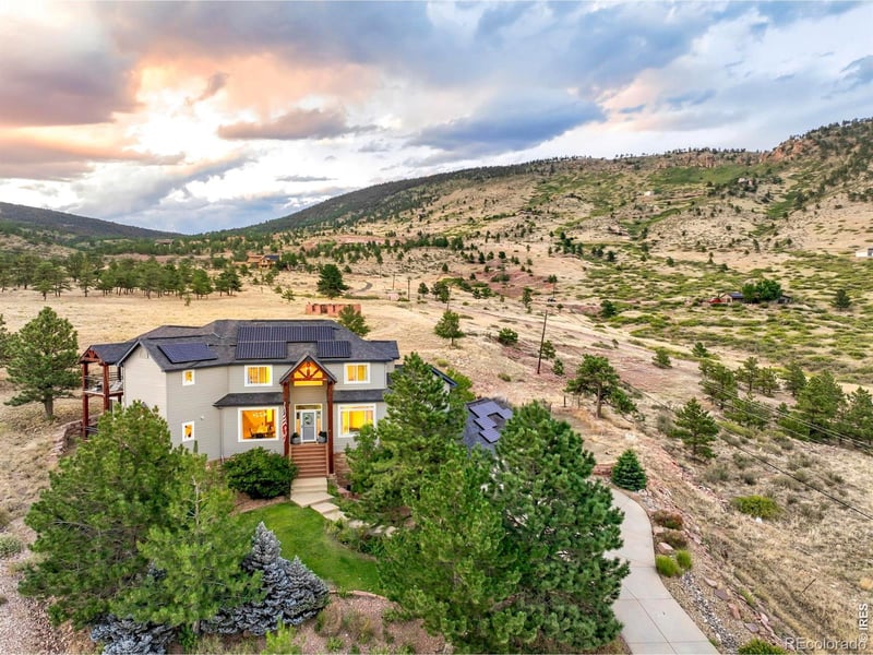 450 Vasquez Ct, Lyons, CO 80540