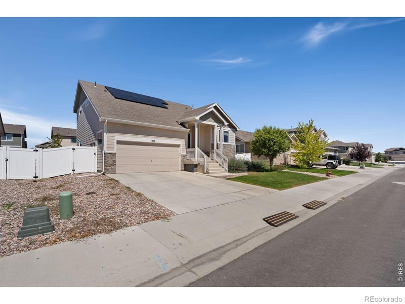 956 Maplebrook Dr, Windsor, CO 80550