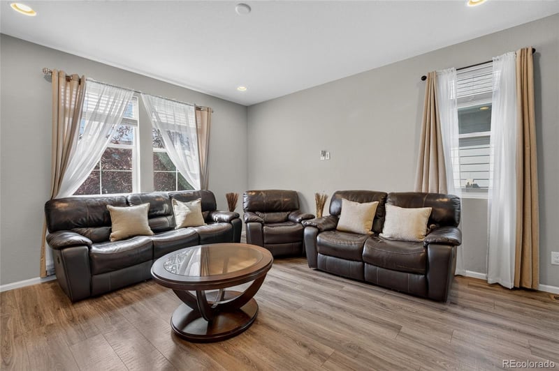 4728 Helena St, Denver, CO 80239