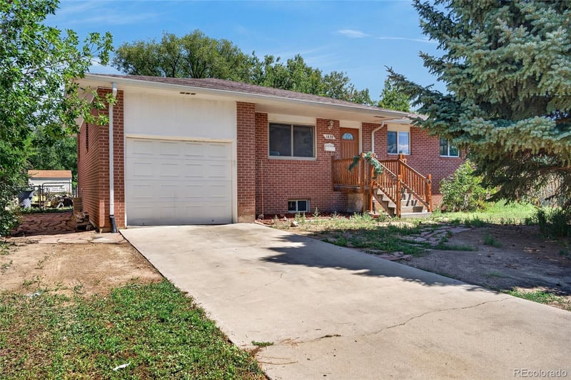 1830 Jewel Dr, Longmont, CO 80501