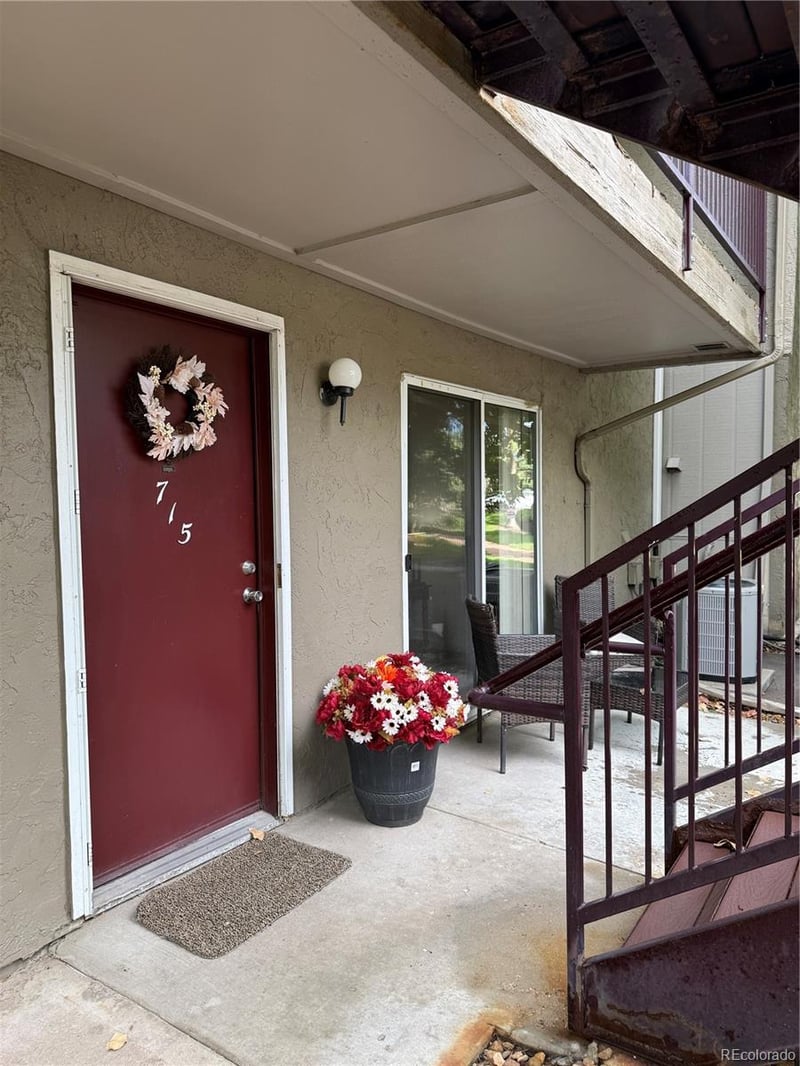5300 E Cherry Creek South Dr #715, Denver, CO 80246