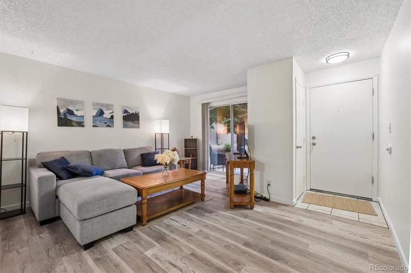 5300 E Cherry Creek South Dr #715, Denver, CO 80246