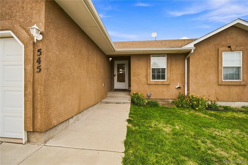 545 Tidy Dr, Pueblo West, CO 81007