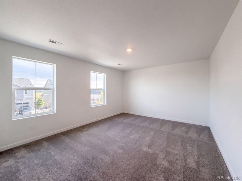 4043 Shirley Dr, Johnstown, CO 80534