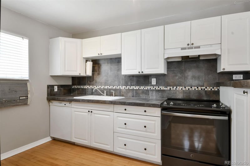 3261 S Humboldt St, Englewood, CO 80113