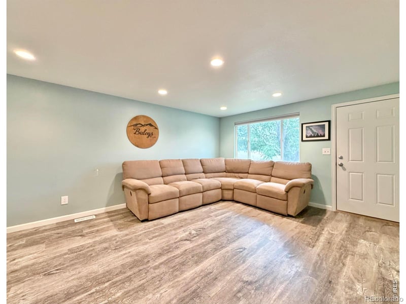 684 26th St SW, Loveland, CO 80537
