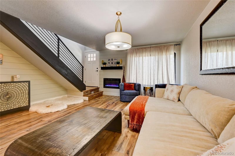 1210 S Carson Way, Aurora, CO 80012
