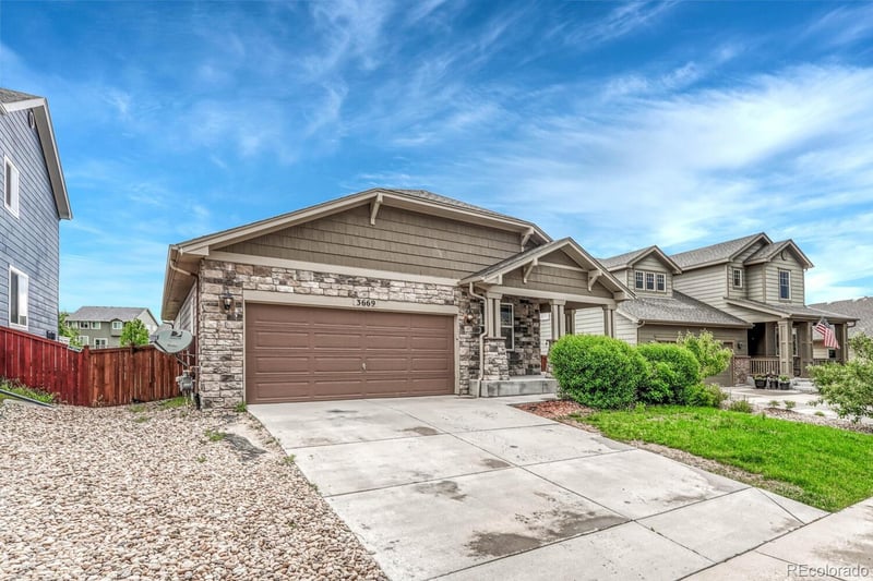 3669 Amber Sun Cir, Castle Rock, CO 80108