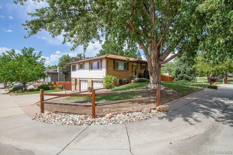 6545 Dover St, Arvada, CO 80004