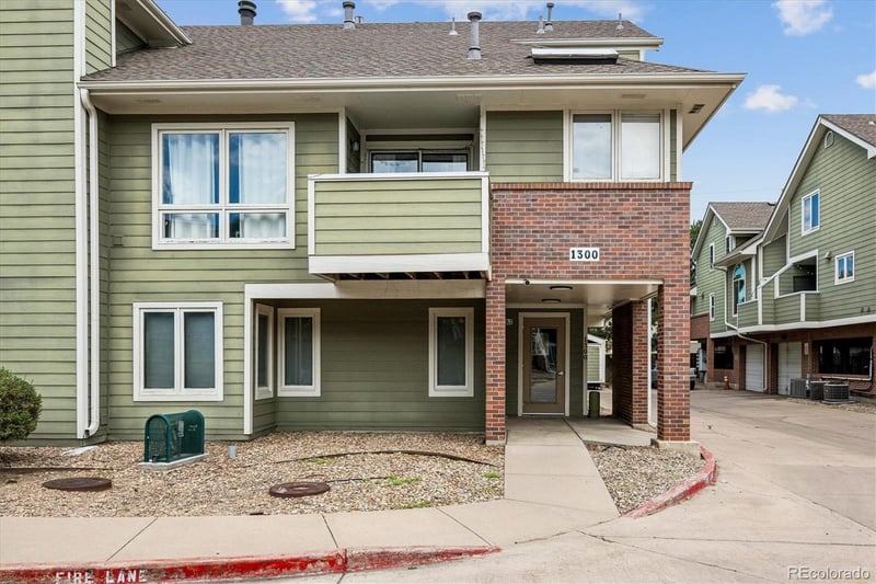 1300 S Monaco Street Pw #9-G, Denver, CO 80224