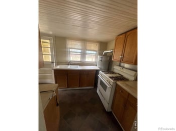 18 S Greeley Ave, Johnstown, CO 80534