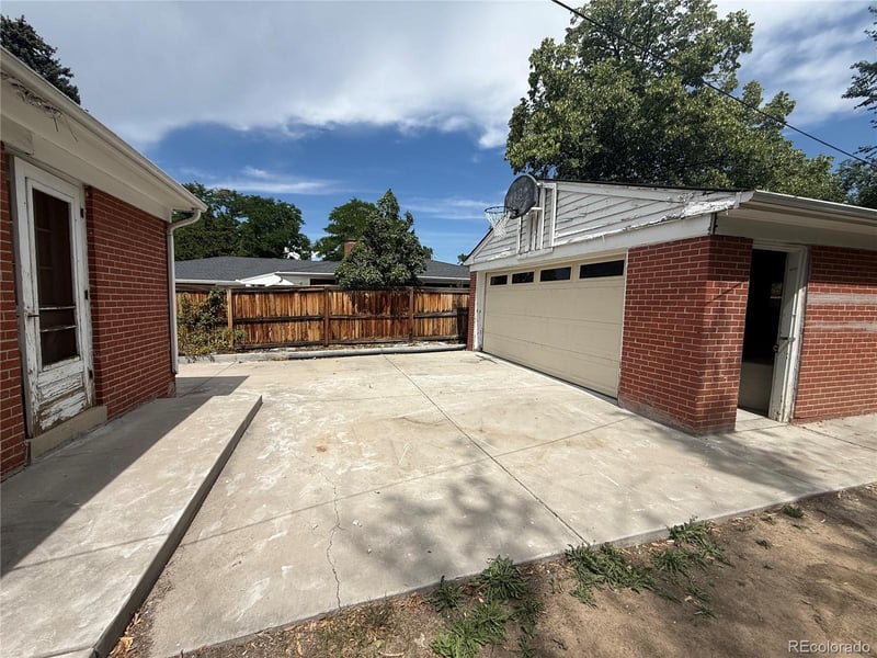 2324 S Forest Dr, Denver, CO 80222
