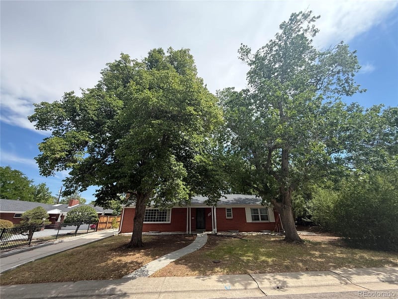 2324 S Forest Dr, Denver, CO 80222