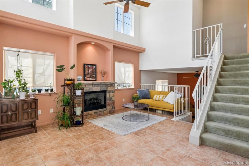 1445 S Chambers Rd #101, Aurora, CO 80017