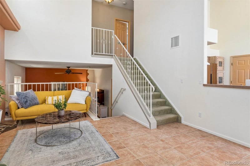 1445 S Chambers Rd #101, Aurora, CO 80017