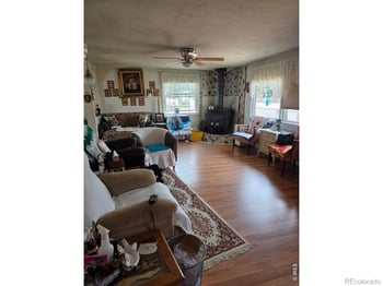 1057 Glen Creighton Dr, Dacono, CO 80514